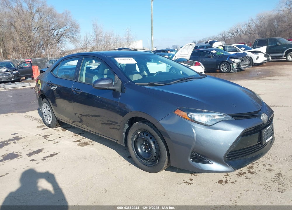 2019 TOYOTA COROLLA LE VIN: 2T1BURHE8KC126598