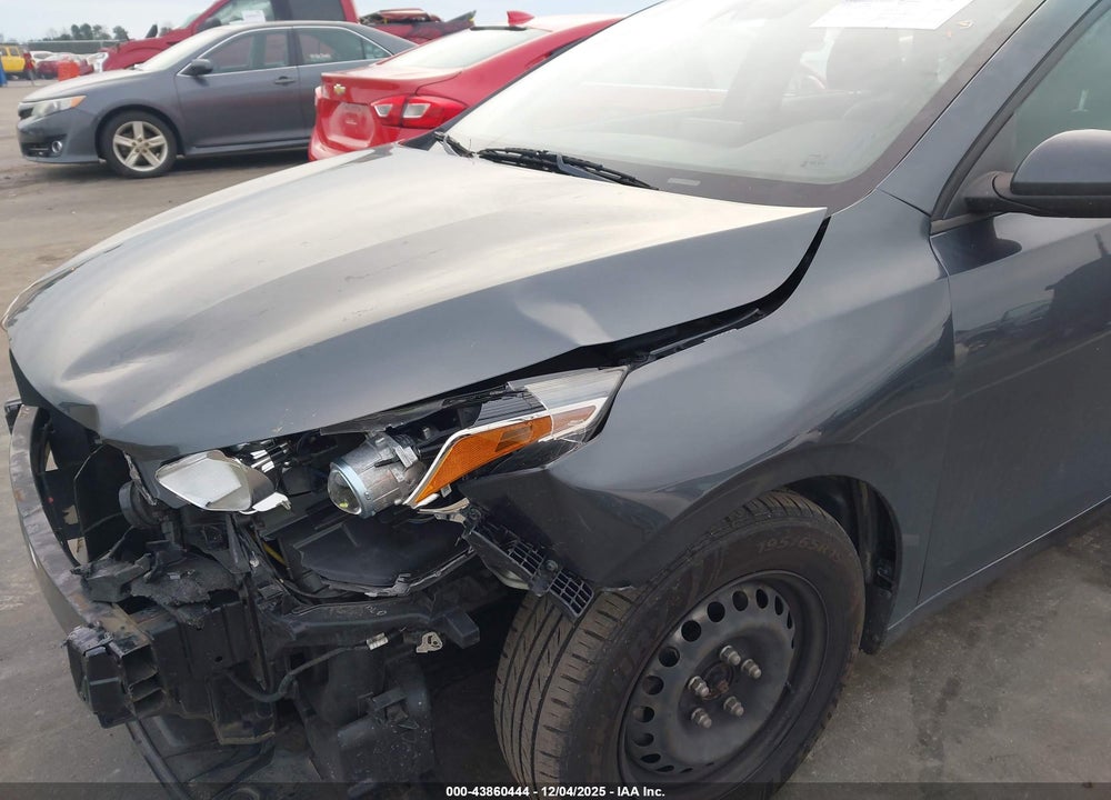 2019 KIA FORTE FE VIN: 3KPF24AD0KE128343