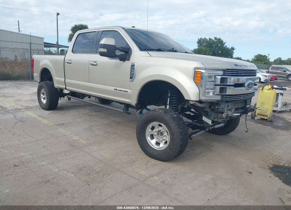 2018 FORD F-250 LIMITED VIN: 1FT7W2BT8JEC36593