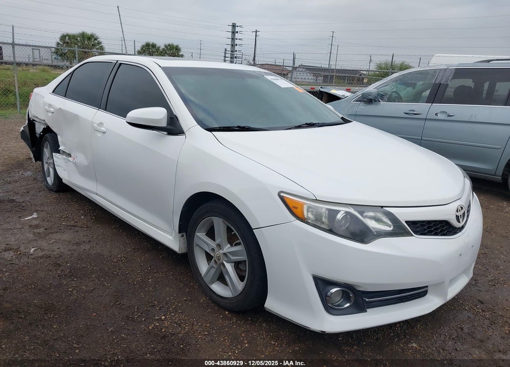 2012 TOYOTA CAMRY SE VIN: 4T1BF1FK6CU563651