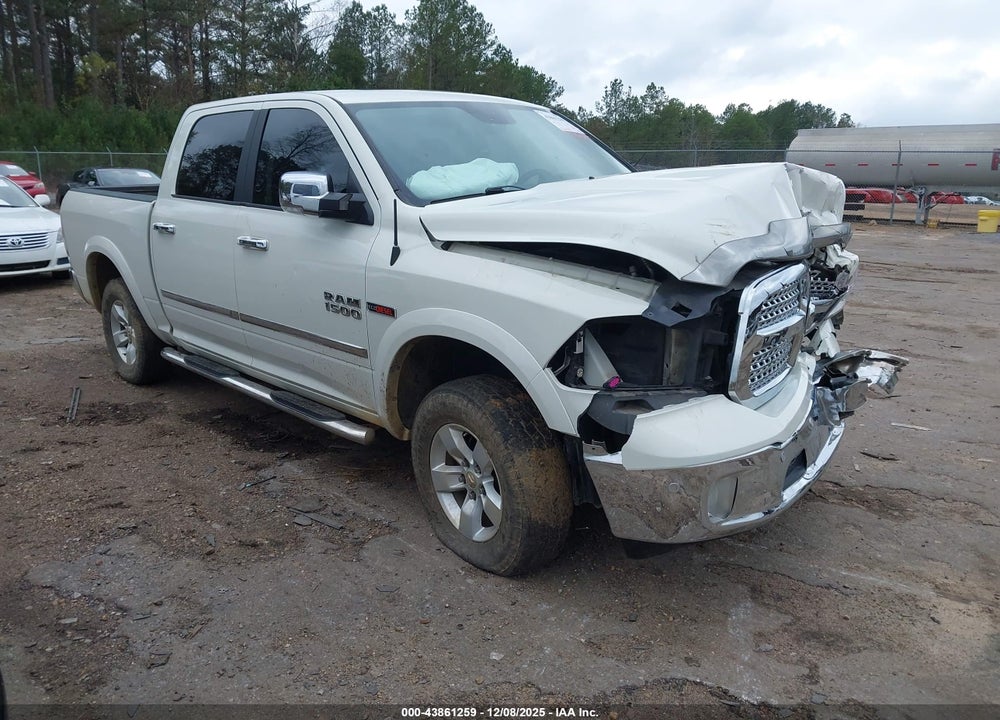 2017 RAM 1500 LAIE  4X4 5'7 BOX VIN: 1C6RR7NM3HS877106