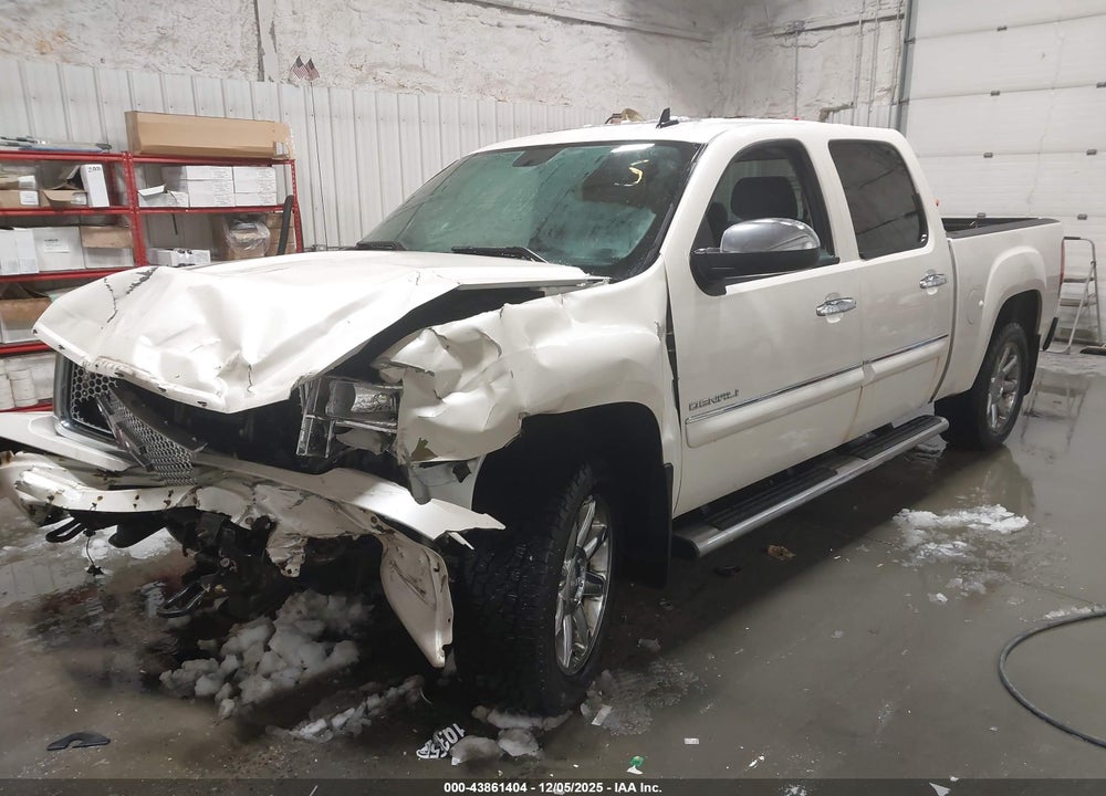 2013 GMC SIERRA 1500 DENALI VIN: 3GTP2XE23DG120467