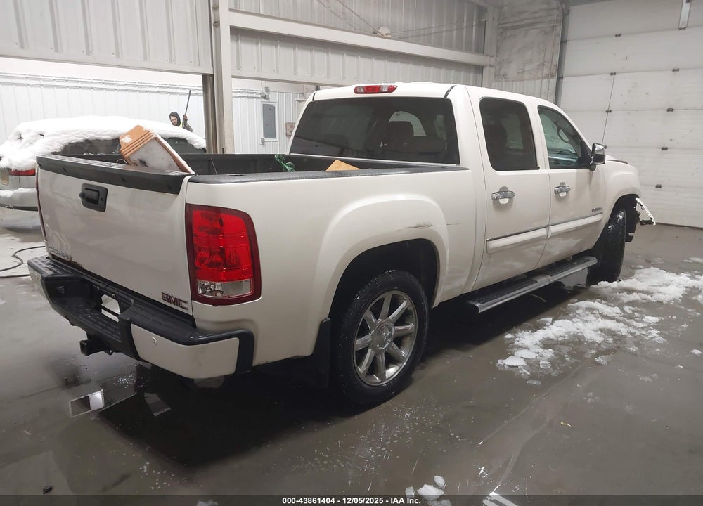 2013 GMC SIERRA 1500 DENALI VIN: 3GTP2XE23DG120467