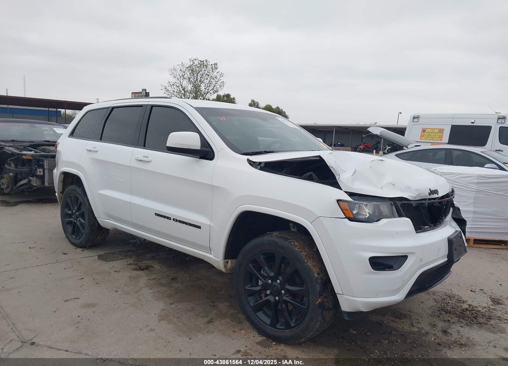 2017 JEEP GRAND CHEROKEE ALTITUDE 4X4 VIN: 1C4RJFAG4HC919304