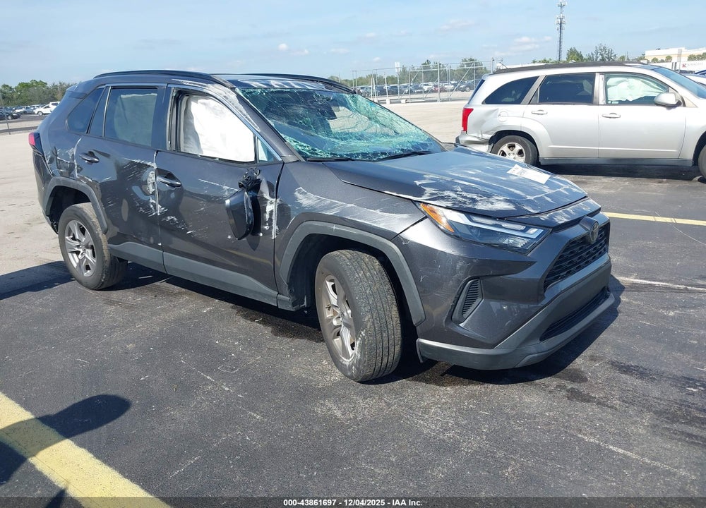 2023 TOYOTA RAV4 XLE VIN: 2T3W1RFV5PC229926