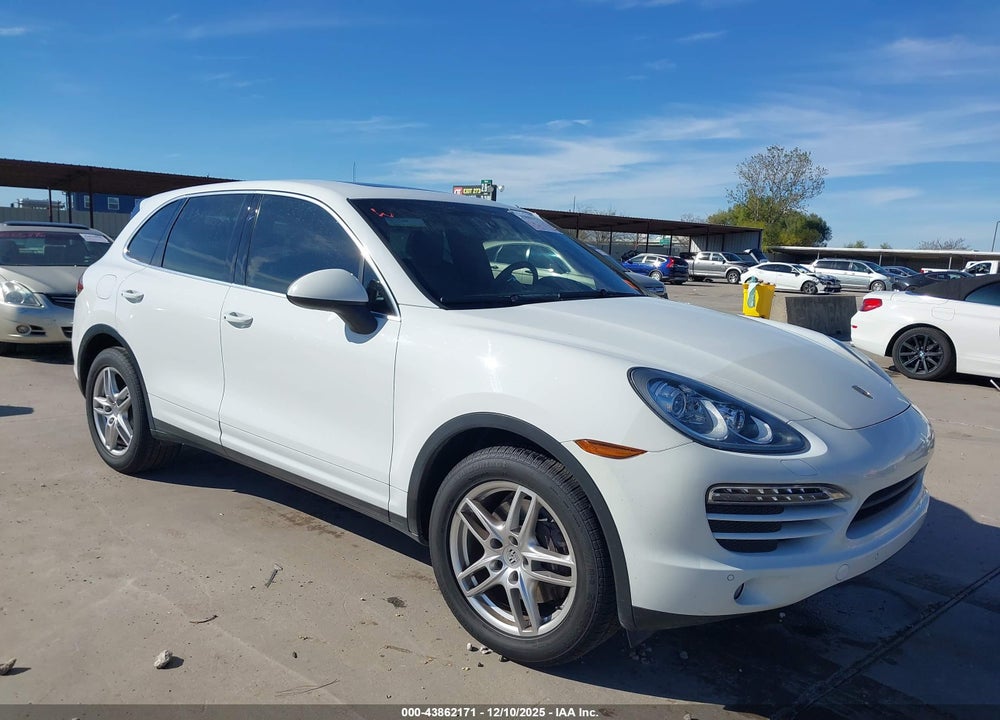 2012 PORSCHE CAYENNE VIN: WP1AA2A22CLA11855