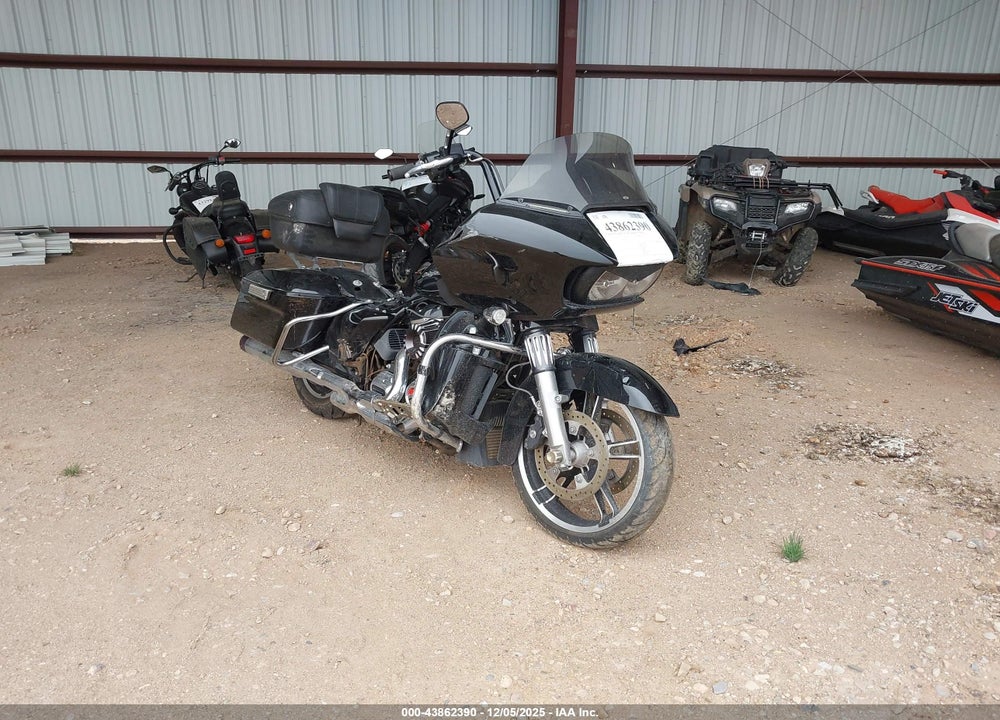 2017 HARLEY-DAVIDSON FLTRXS ROAD GLIDE SPECIAL VIN: 1HD1KTC19HB696991