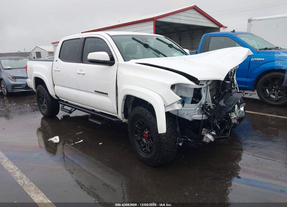 2022 TOYOTA TACOMA SR5 V6 VIN: 3TYCZ5AN3NT104162