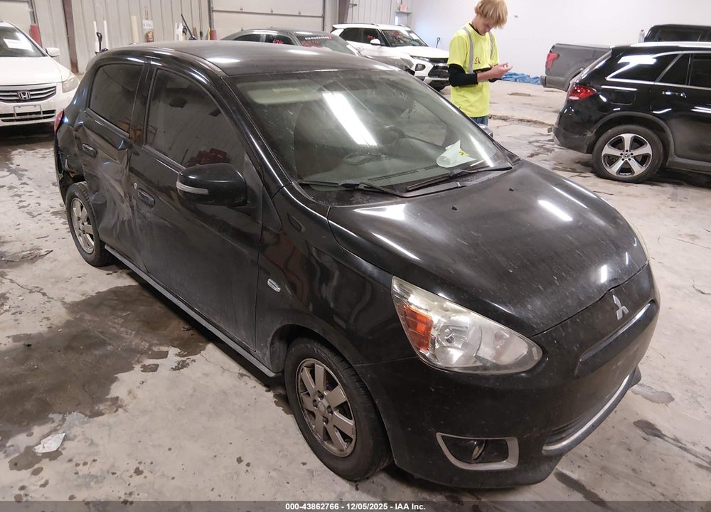 2015 MITSUBISHI MIRAGE ES VIN: ML32A4HJ3FH048115