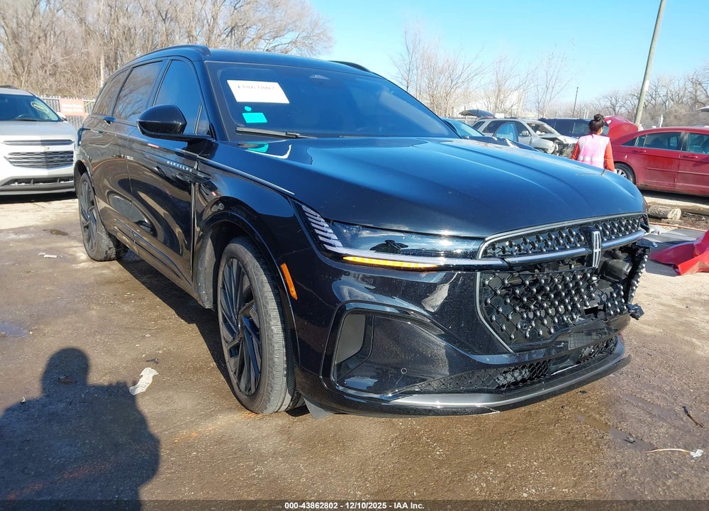 2025 LINCOLN NAUTILUS RESERVE VIN: 5LMPJ8K41SJ893523