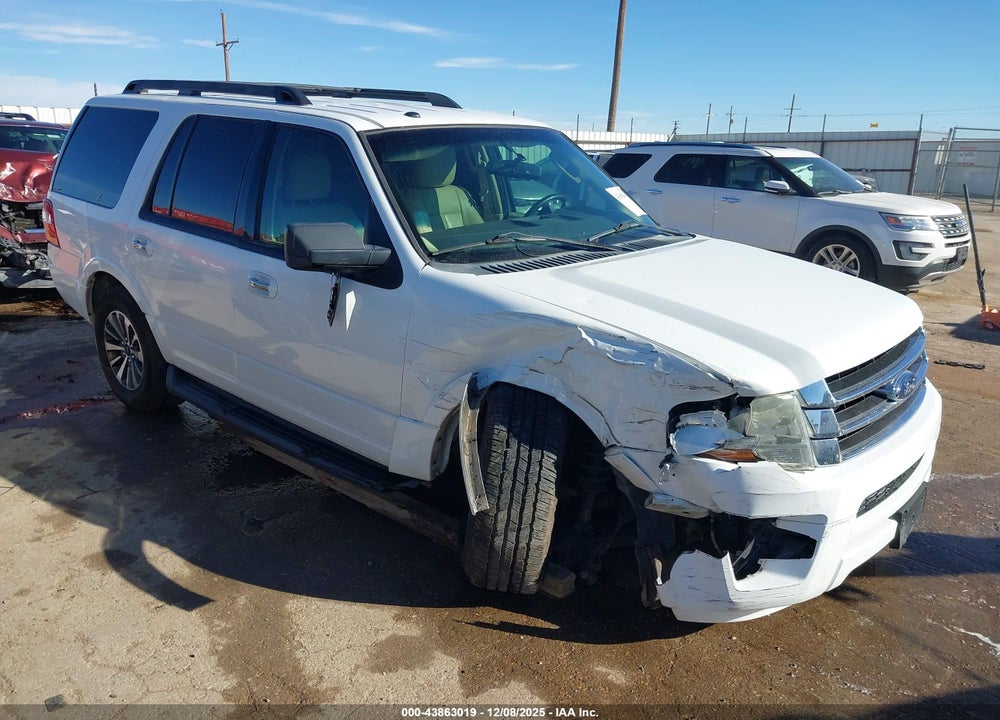 2015 FORD EXPEDITION XLT VIN: 1FMJU1JT6FEF11923