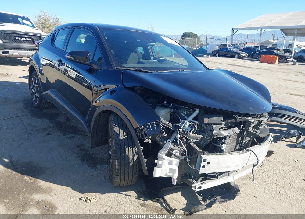 2018 TOYOTA C-HR XLE PREMIUM VIN: JTNKHMBX5J1009089