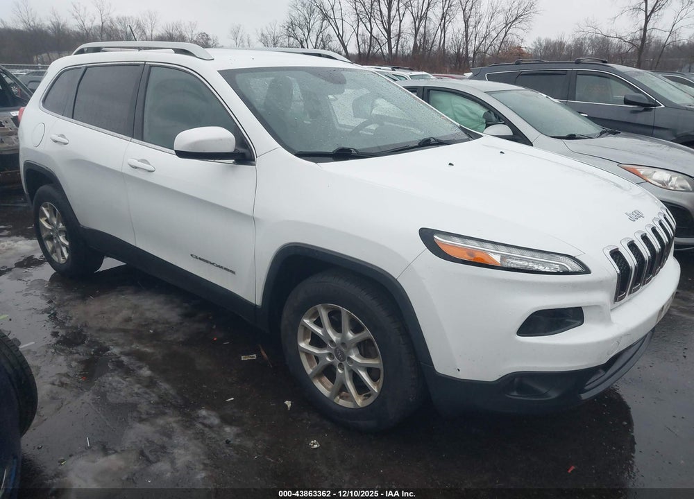 2015 JEEP CHEROKEE LATITUDE VIN: 1C4PJMCB2FW511229
