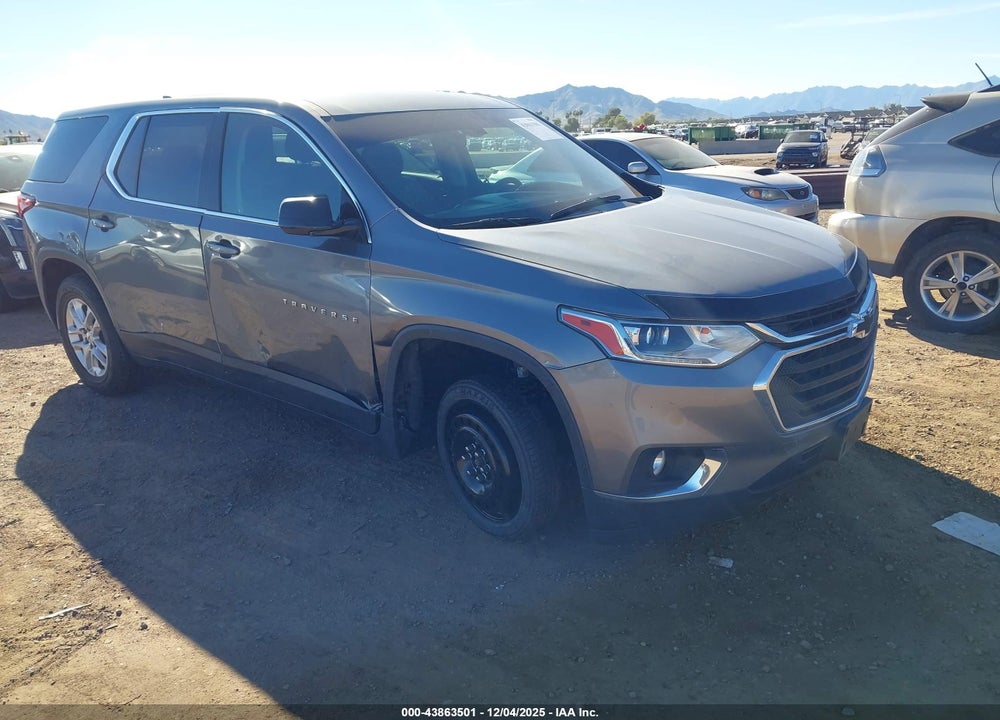 2019 CHEVROLET TRAVERSE LS VIN: 1GNERFKW1KJ249394