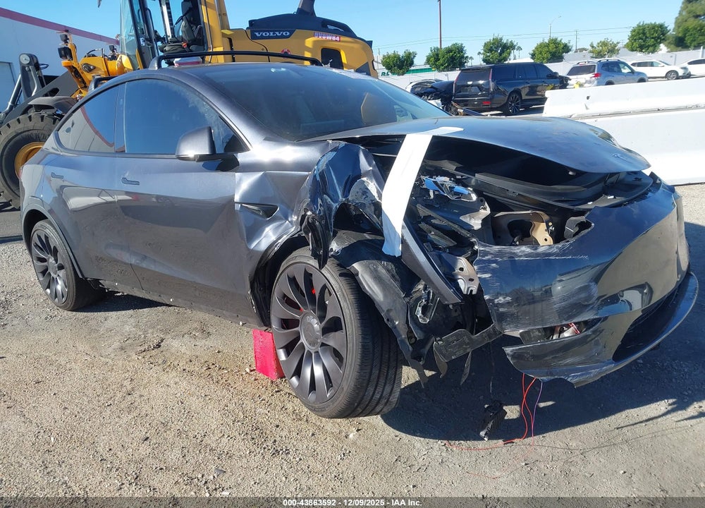 2024 TESLA MODEL Y PERFORMANCE DUAL MOTOR ALL-WHEEL DRIVE VIN: 7SAYGDEFXRF161489