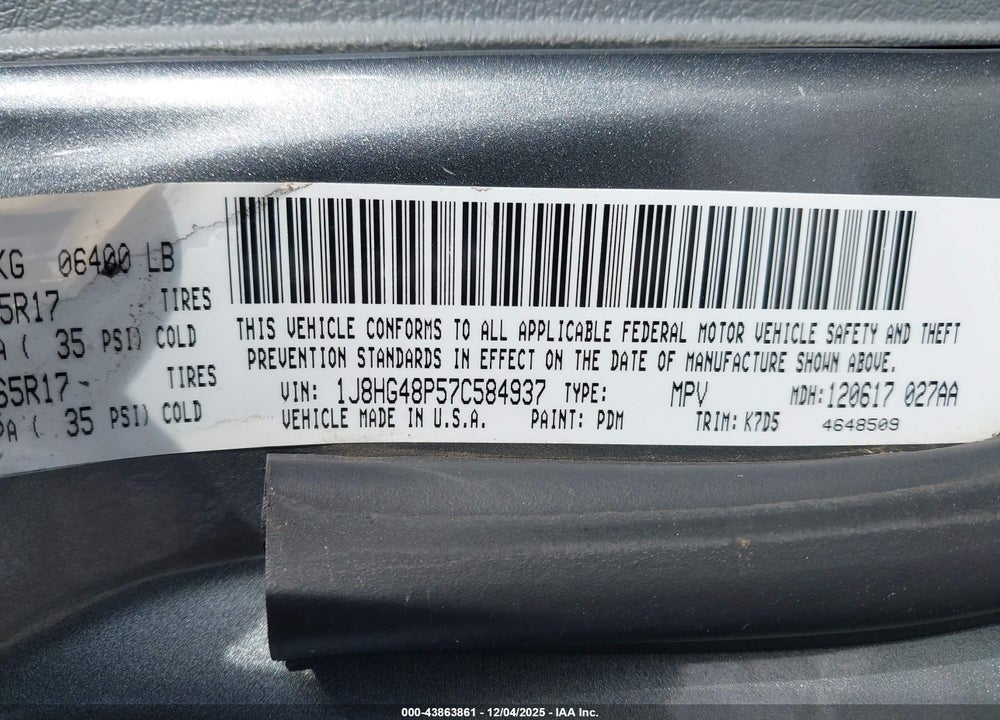 2007 JEEP COMMANDER SPORT VIN: 1J8HG48P57C584937