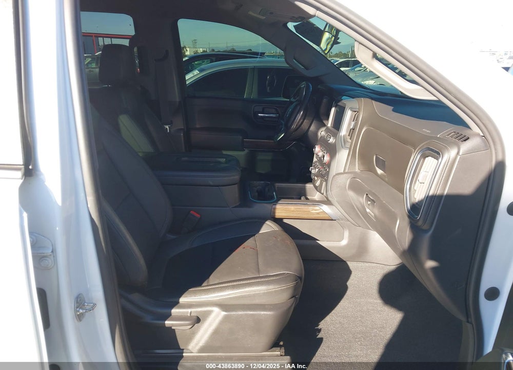 2022 CHEVROLET SILVERADO 1500 LTD 4WD  SHORT BED RST VIN: 3GCUYEED8NG127858
