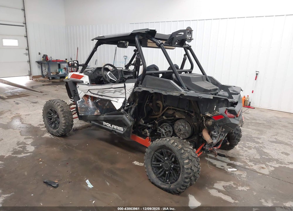 2019 POLARIS RZR XP TURBO EPS VIN: 3NSVDE928KF588938