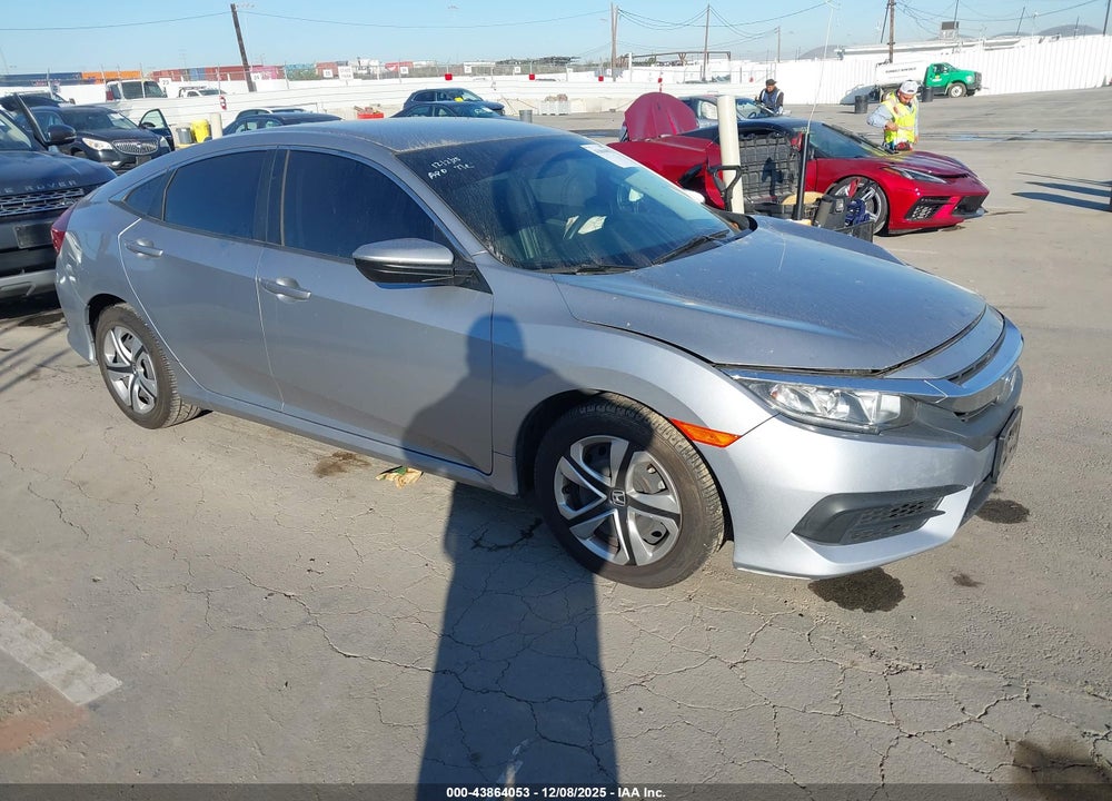2018 HONDA CIVIC LX VIN: 2HGFC2F5XJH605805