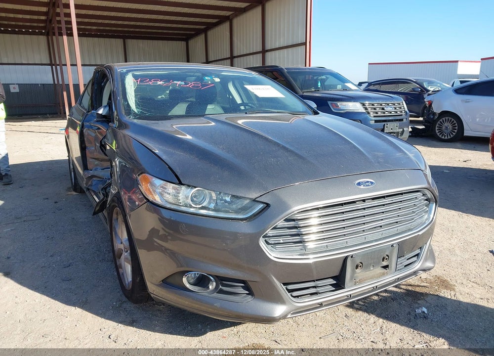 2014 FORD FUSION SE VIN: 1FA6P0HD1E5396128