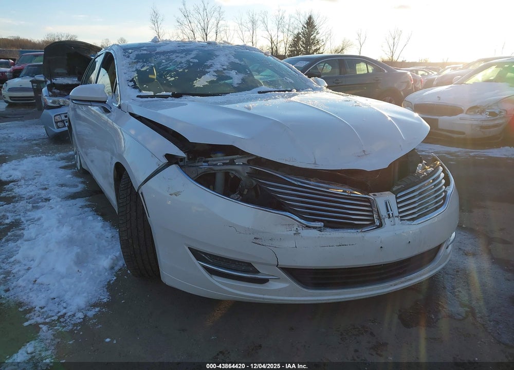 2016 LINCOLN MKZ VIN: 3LN6L2J99GR607661