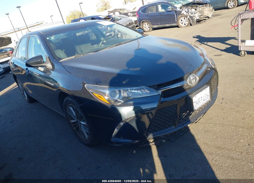 2015 TOYOTA CAMRY SE VIN: 4T1BF1FK3FU001324