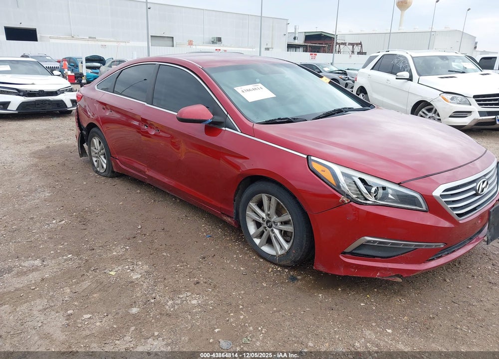 2015 HYUNDAI SONATA SE VIN: 5NPE24AF2FH153162