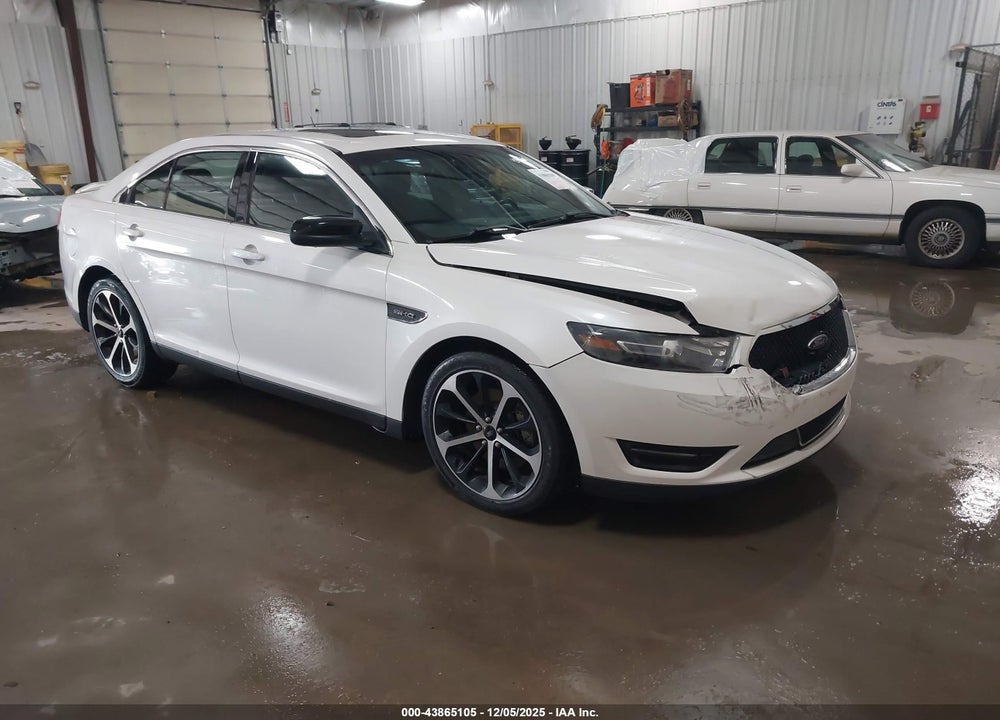 2016 FORD TAURUS SHO VIN: 1FAHP2KT3GG138852