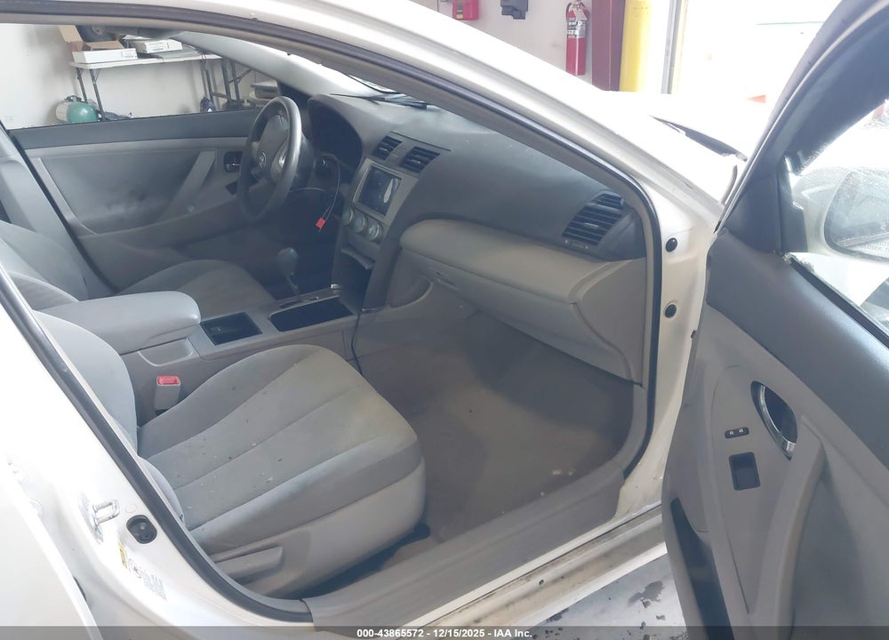 2008 TOYOTA CAMRY LE VIN: 4T1BE46K28U731622