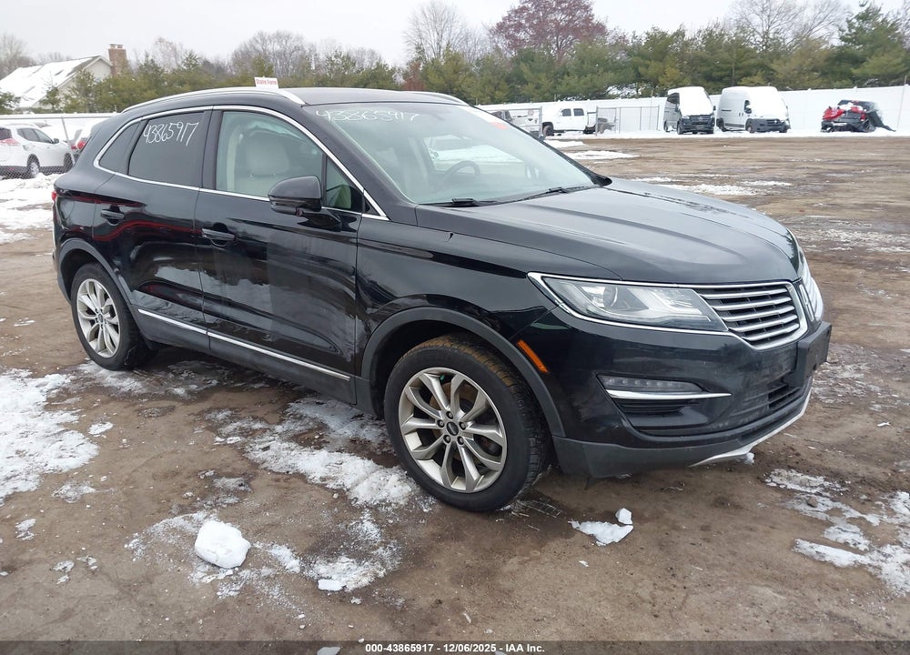 2017 LINCOLN MKC SELECT VIN: 5LMCJ2D92HUL34204