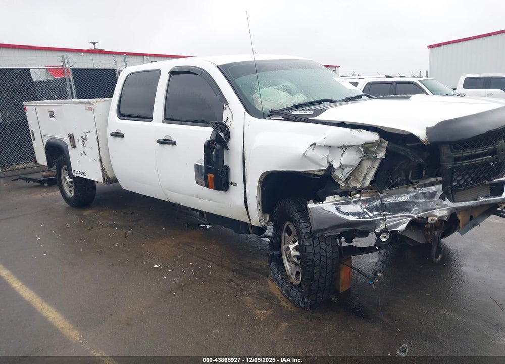 2011 CHEVROLET SILVERADO 2500HD WORK TRUCK VIN: 1GB1CVCL8BF223227
