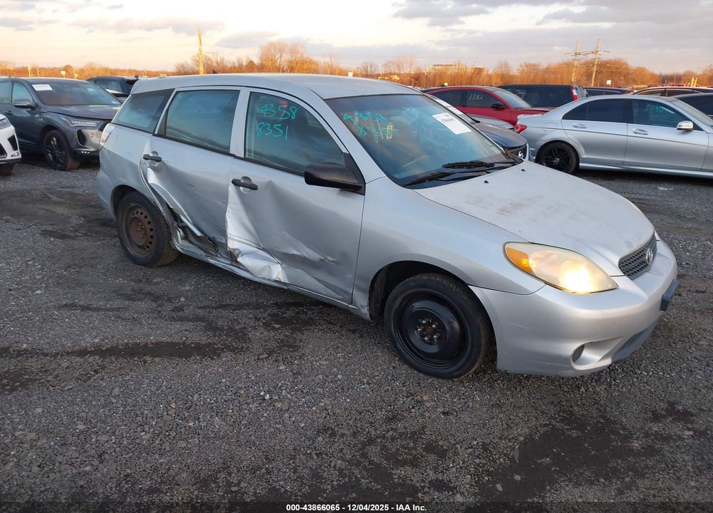 2005 TOYOTA MATRIX VIN: 2T1KR32E15C429685