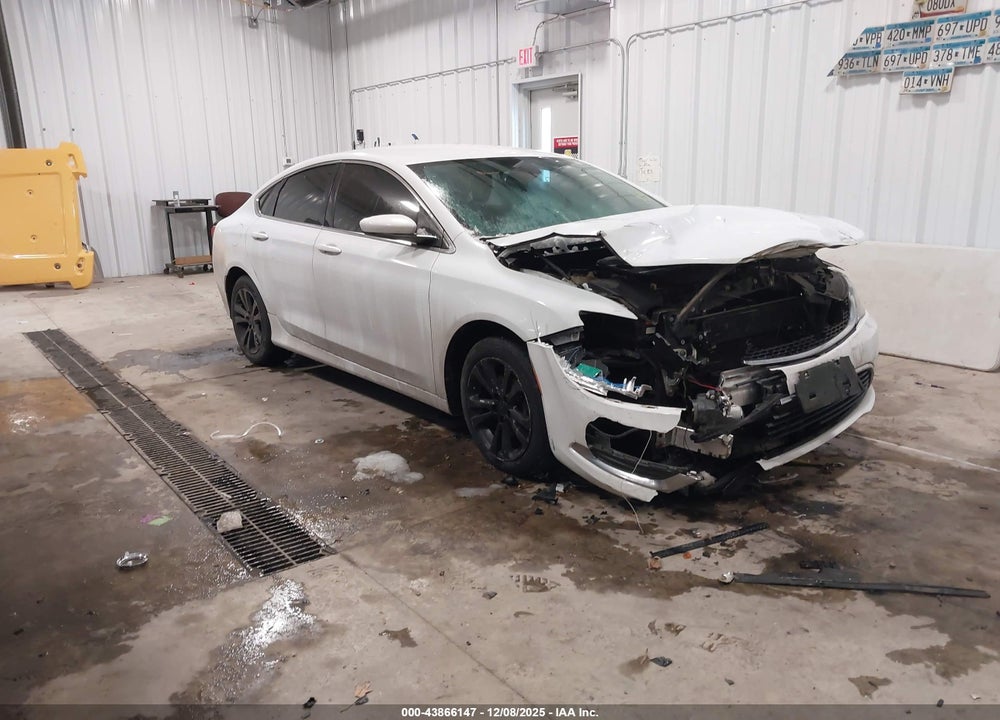 2016 CHRYSLER 200 LIMITED VIN: 1C3CCCAB3GN113805