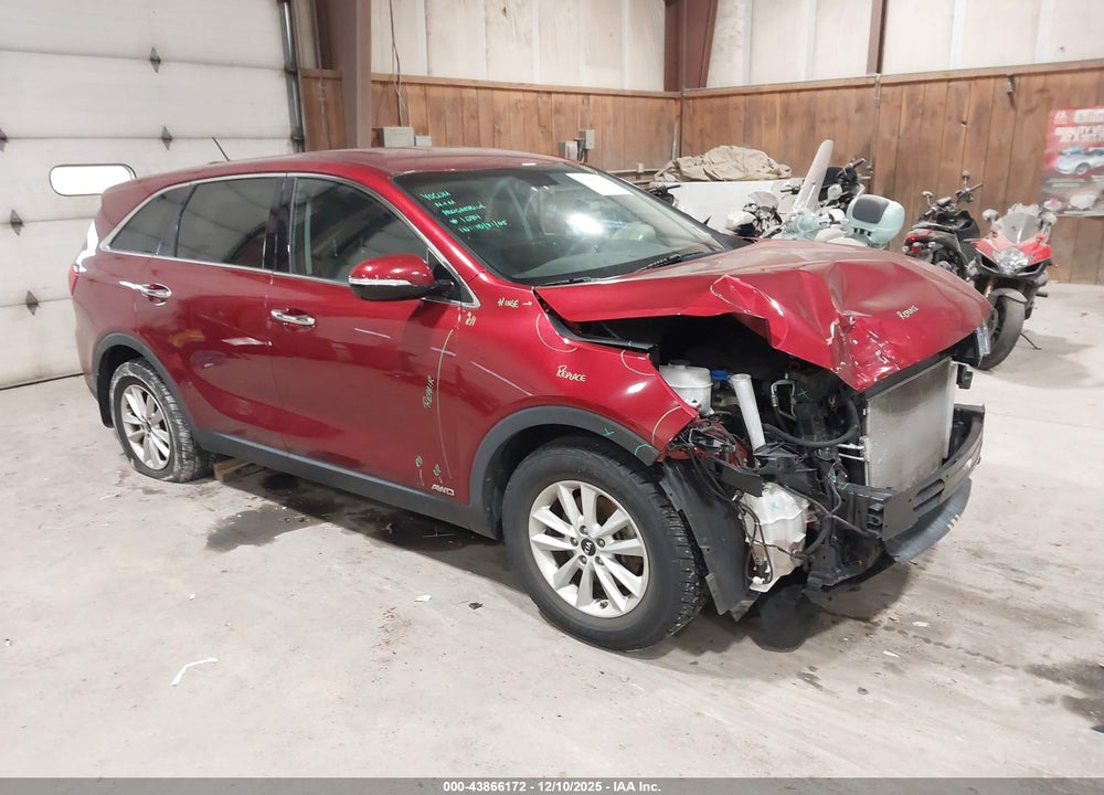 2019 KIA SORENTO 2.4L LX VIN: 5XYPGDA38KG558380