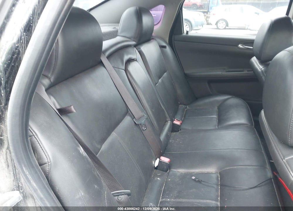 2013 CHEVROLET IMPALA LTZ VIN: 2G1WC5E3XD1114186