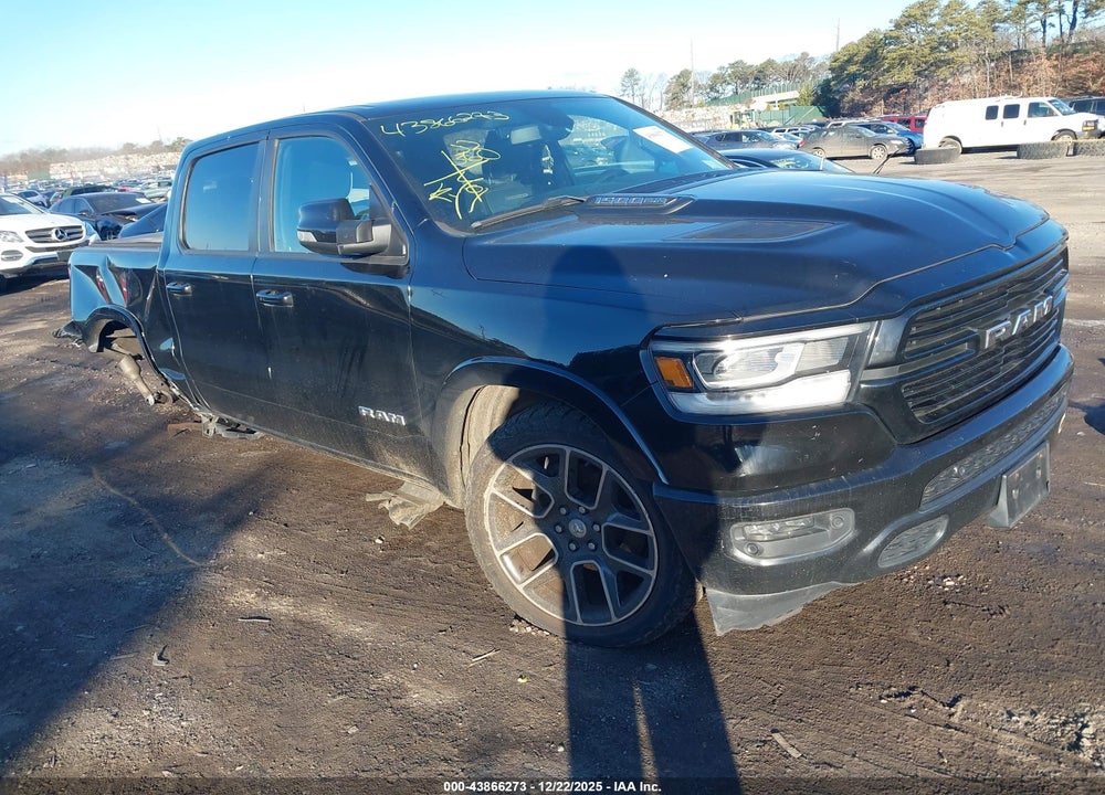 2019 RAM 1500 LAIE  4X4 5'7 BOX VIN: 1C6SRFJT0KN712967