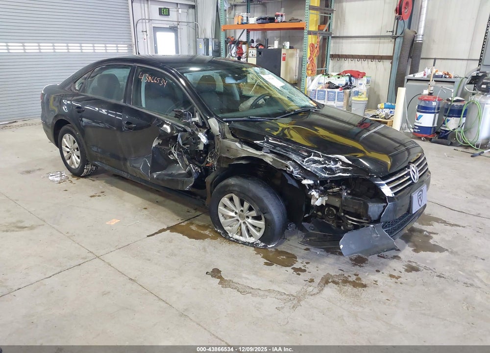 2012 VOLKSWAGEN PASSAT 2.5L S VIN: 1VWAP7A3XCC018300