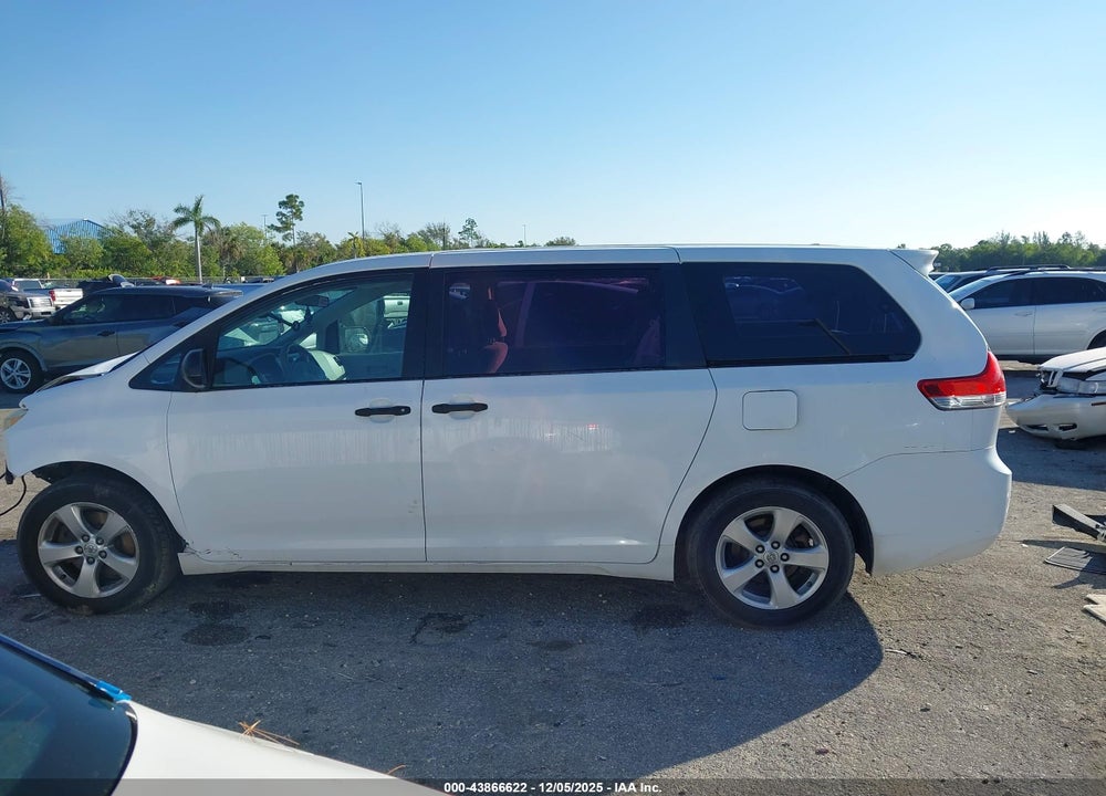 2013 TOYOTA SIENNA L V6 7 PASSENGER VIN: 5TDZK3DC8DS339227