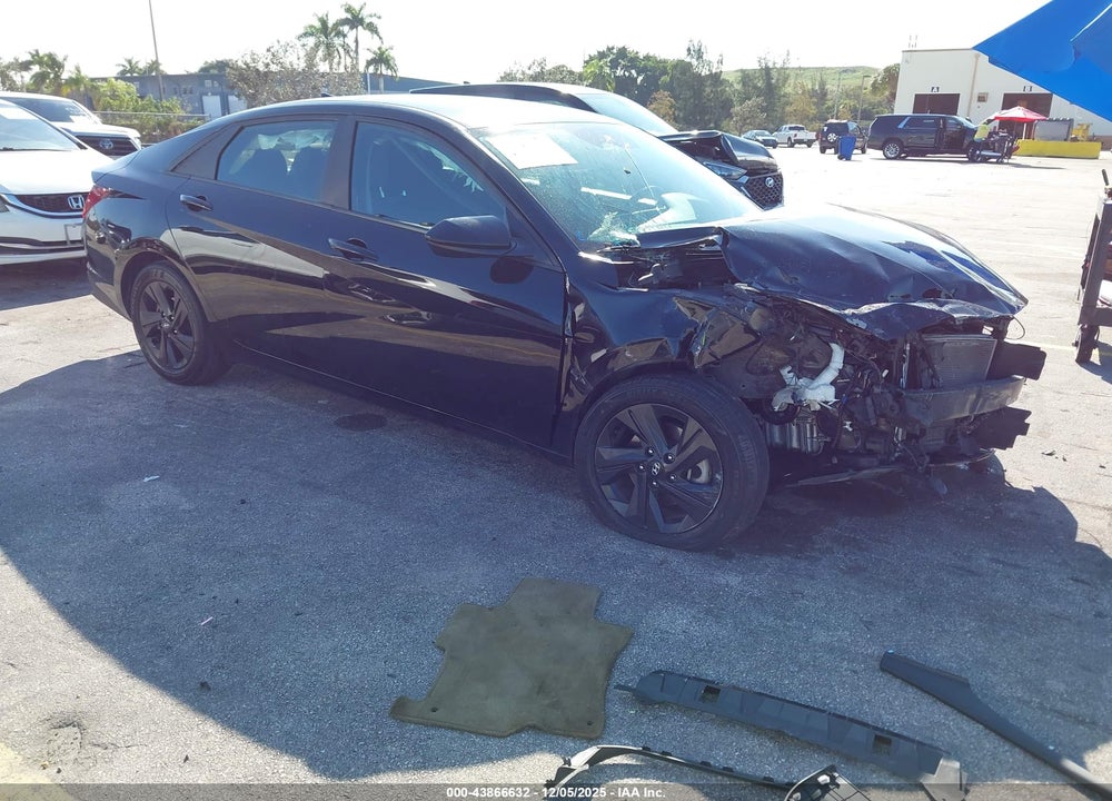 2021 HYUNDAI ELANTRA SEL VIN: KMHLS4AG5MU094199