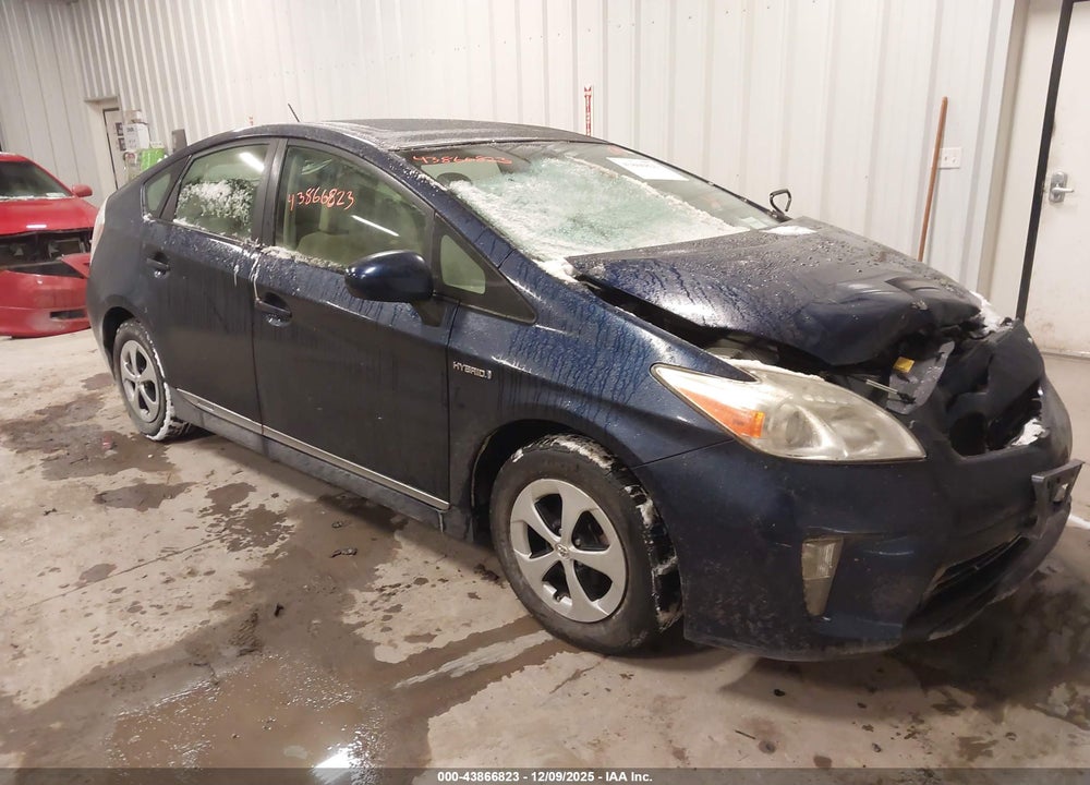 2013 TOYOTA PRIUS THREE VIN: JTDKN3DU7D1625097