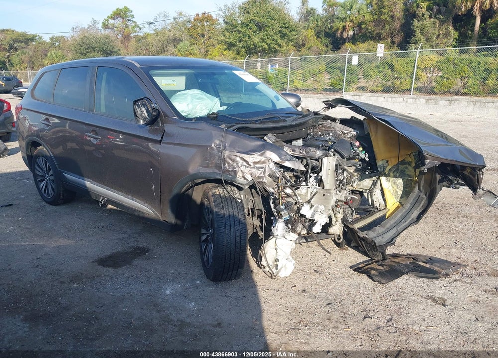 2019 MITSUBISHI OUTLANDER SE VIN: JA4AD3A37KZ006387