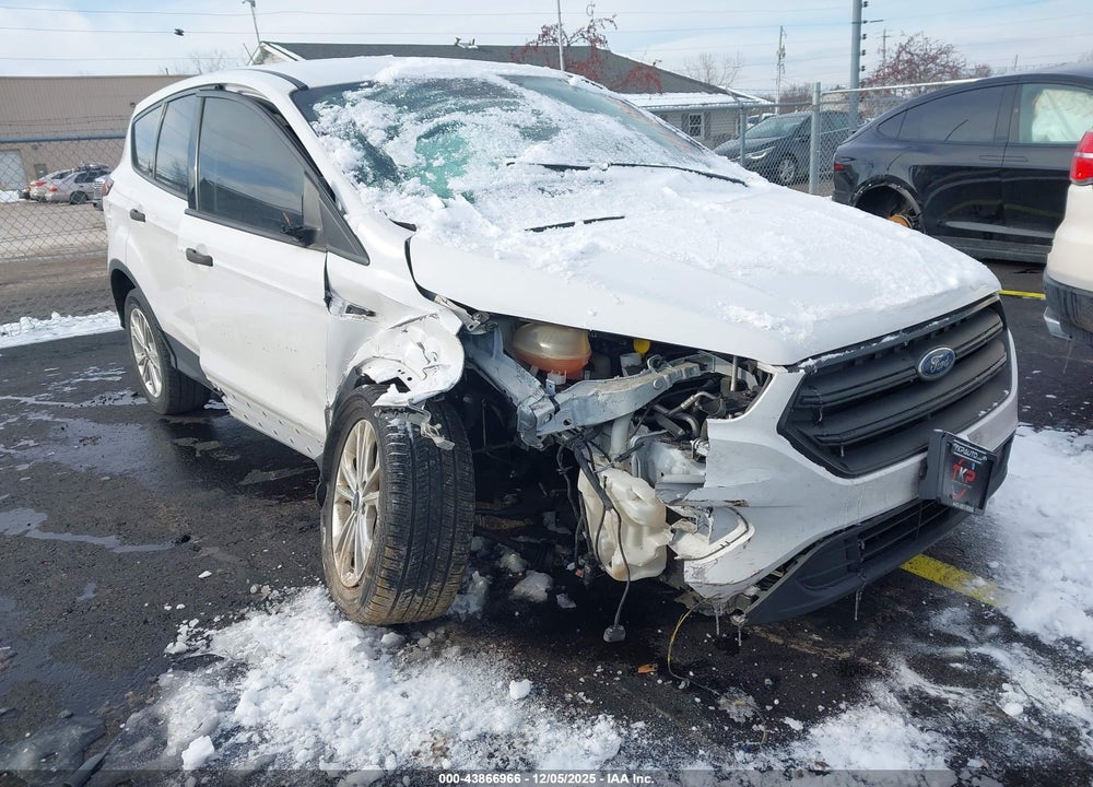 2019 FORD ESCAPE S VIN: 1FMCU0F73KUA32311
