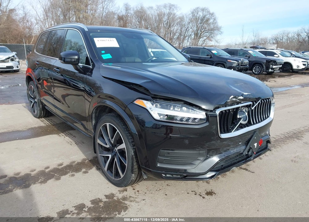 2022 VOLVO XC90 T6 MOMENTUM 6 PASSENGER VIN: YV4A221K2N1811615