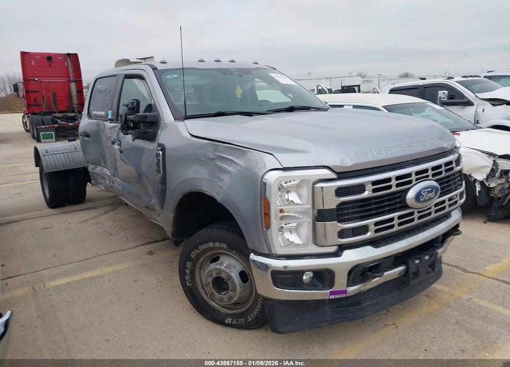 2024 FORD F-350 XLT VIN: 1FT8W3DT8RED37734