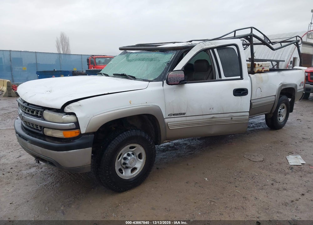 2000 CHEVROLET SILVERADO 2500 LS/LT VIN: 1GCGK29UXYE374804