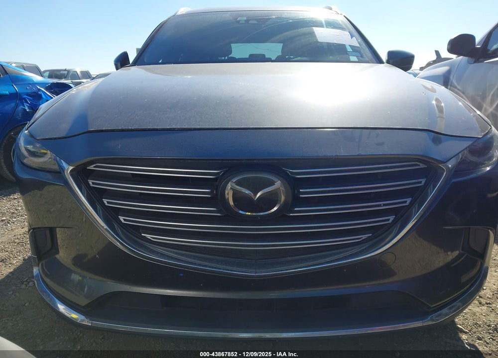 2016 MAZDA CX-9 SIGNATURE VIN: JM3TCBEYXG0125684