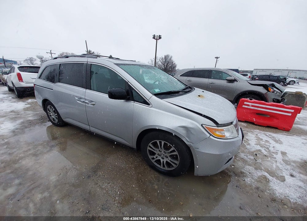 2013 HONDA ODYSSEY EX-L VIN: 5FNRL5H62DB034825