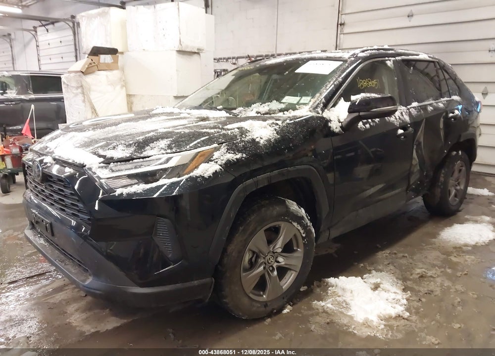 2025 TOYOTA RAV4 HYBRID XLE VIN: JTMRWRFV2SJ080086