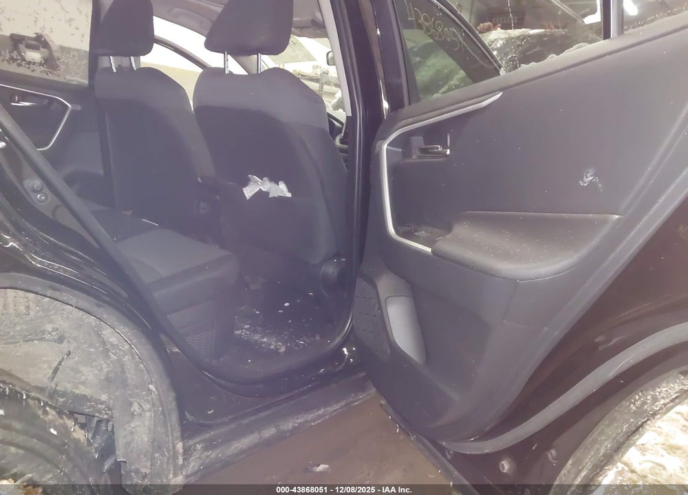 2025 TOYOTA RAV4 HYBRID XLE VIN: JTMRWRFV2SJ080086