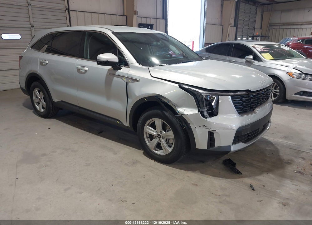 2026 KIA SORENTO LX VIN: 5XYRG4JC2TG419095